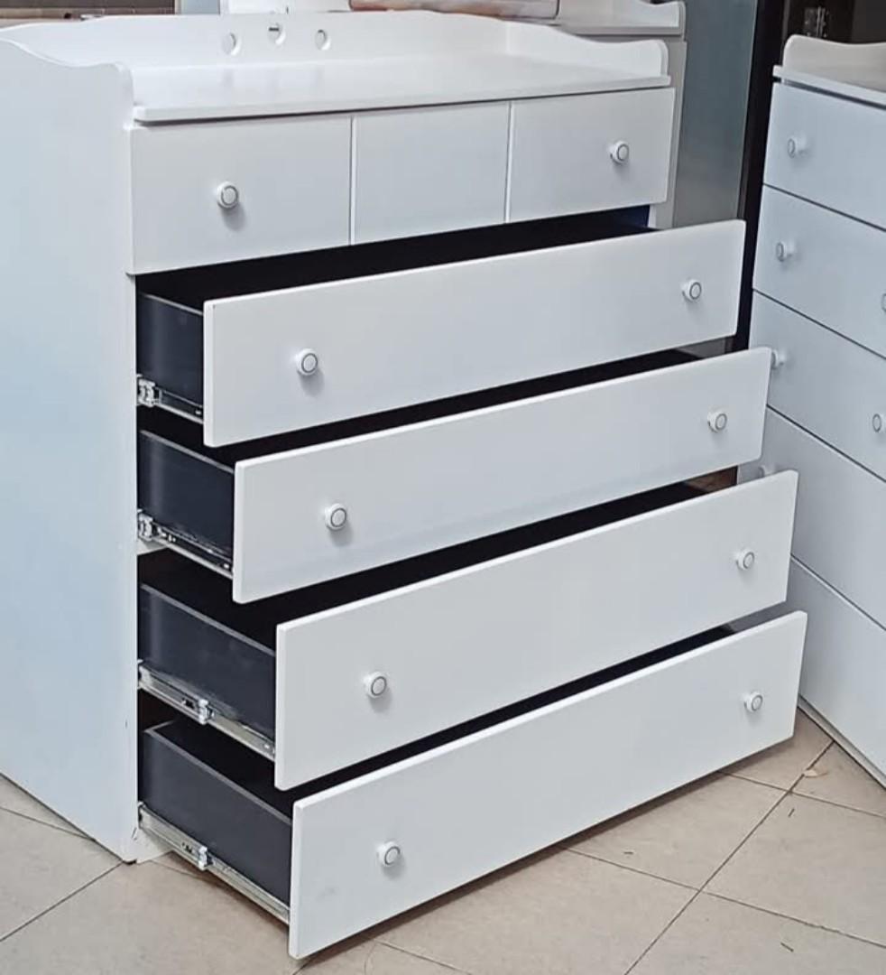 Dresser with 5 Drawers, White Chest of Drawers with Open Shelves, Modern 5 Drawer Chest with Knobs, 5 Drawer Dresser Cabinet for Bedroom Living Room,