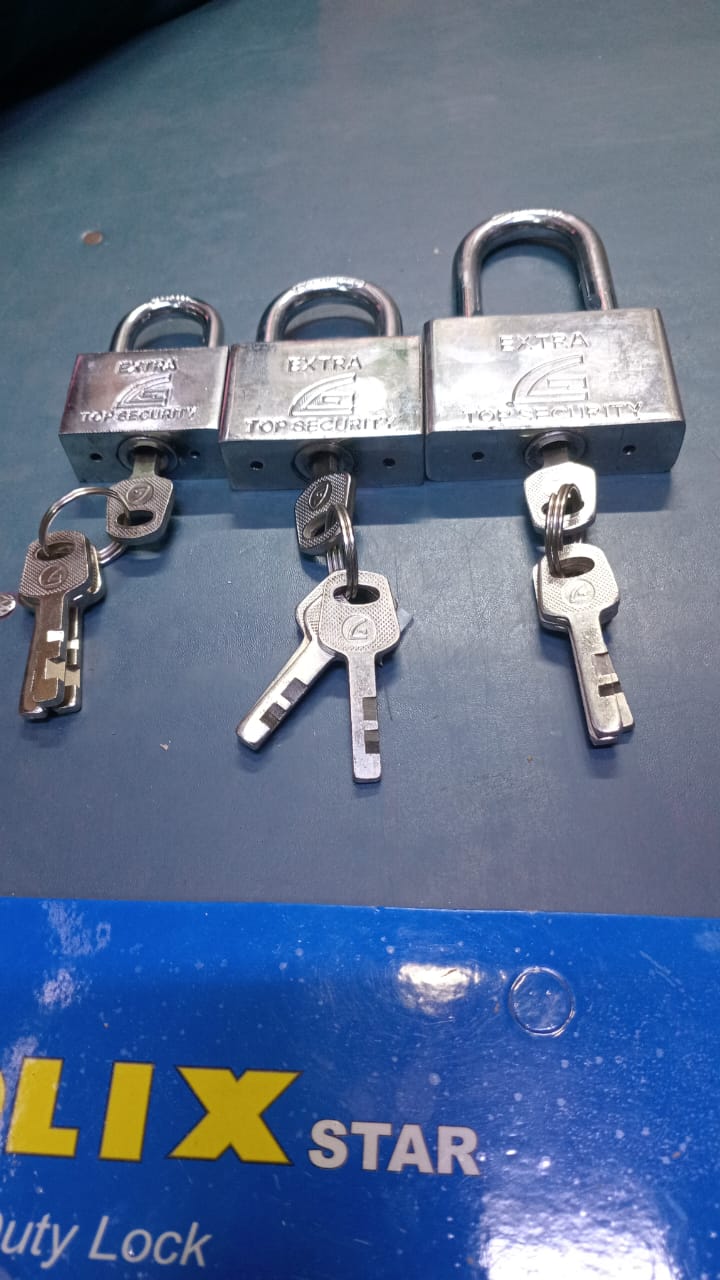 OFFER !! OFFER!!Heavy duty yongli  Padlock,Padlocks with Keys, with 3 Padlocks with The Same Key,