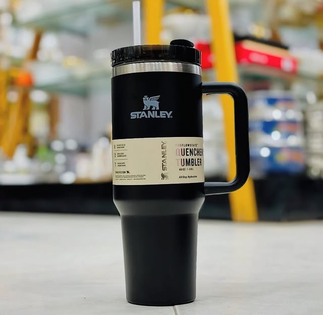 Kilimall Holiday Offers: Original Stanley Tumbler Cup – Premium Insulated Design for All-Day Hot & Cold Drinks, Durable & Stylish”