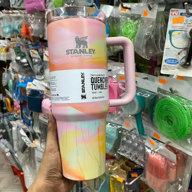 Stanley cup, marble, Quencher H2.0 Tumbler Cup – 40oz Stainless Steel Insulated Travel Mug with Handle & Straw – Hot & Cold Drinks