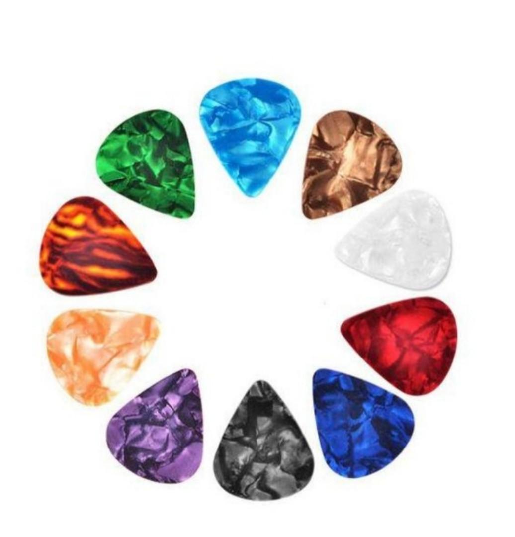 Guitar Picks/pectrums. 10 Picks