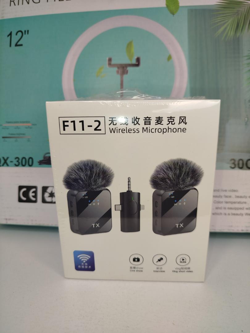 F11-2 Wireless Microphone – 3-in-1 Compatibility for iPhone, Android, and DSLR Cameras