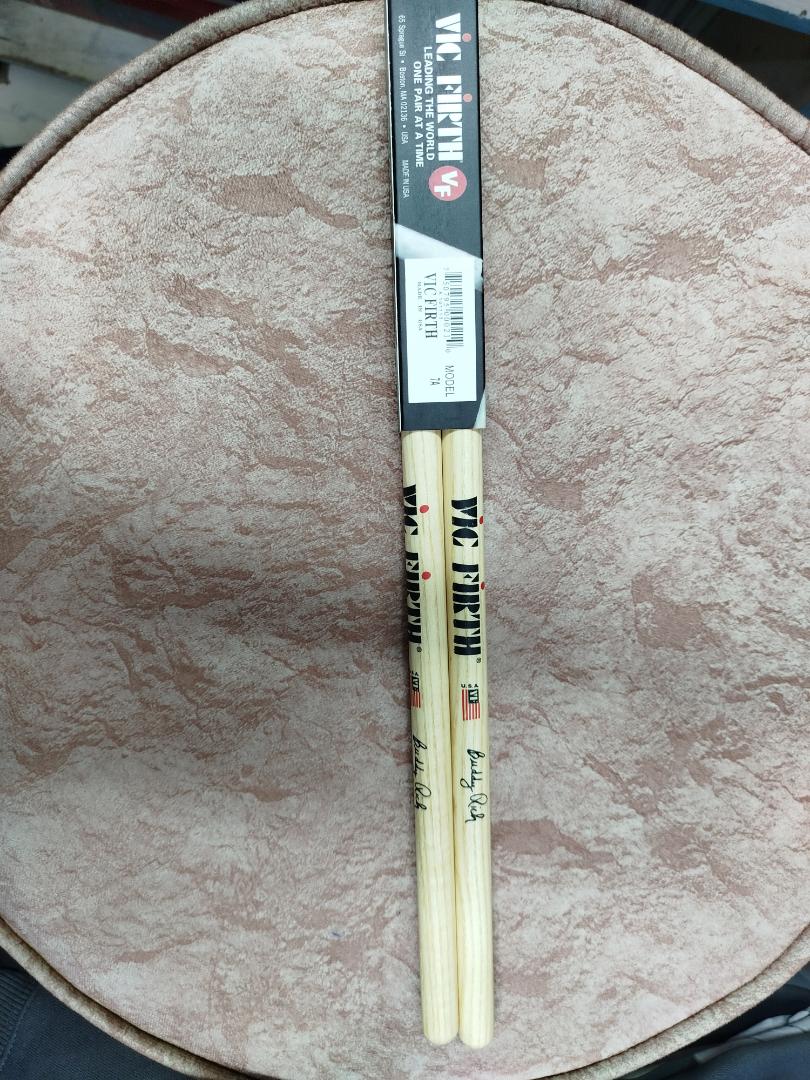 7A, 1 Pair Vic Firth Drum Sticks