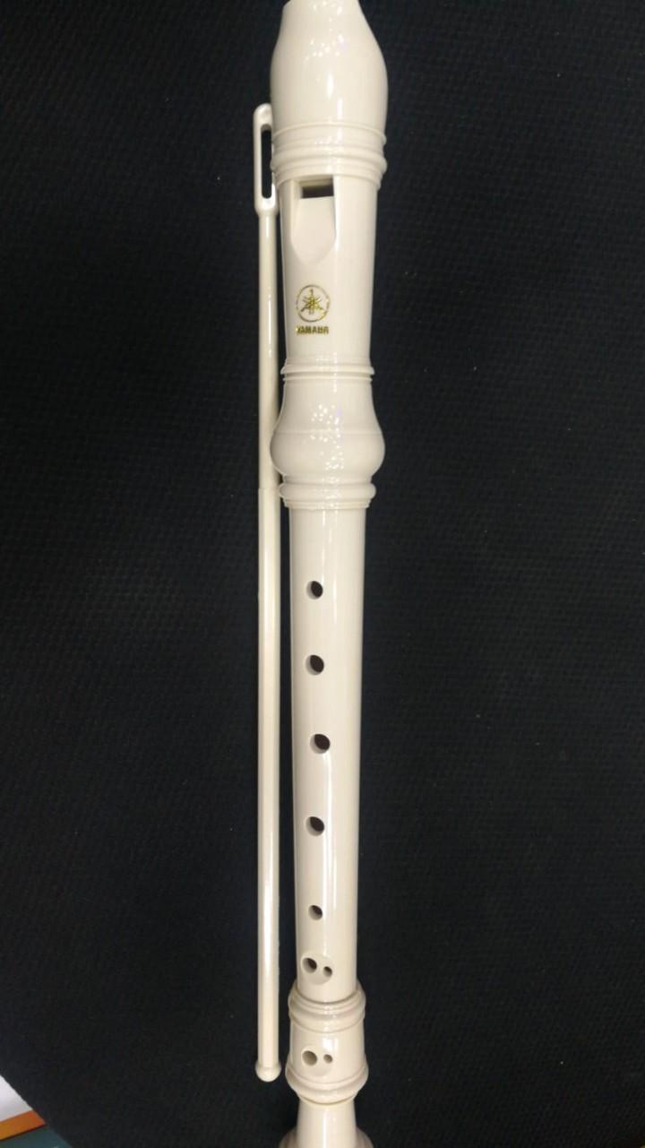 Yamaha Descant Recorder (G)