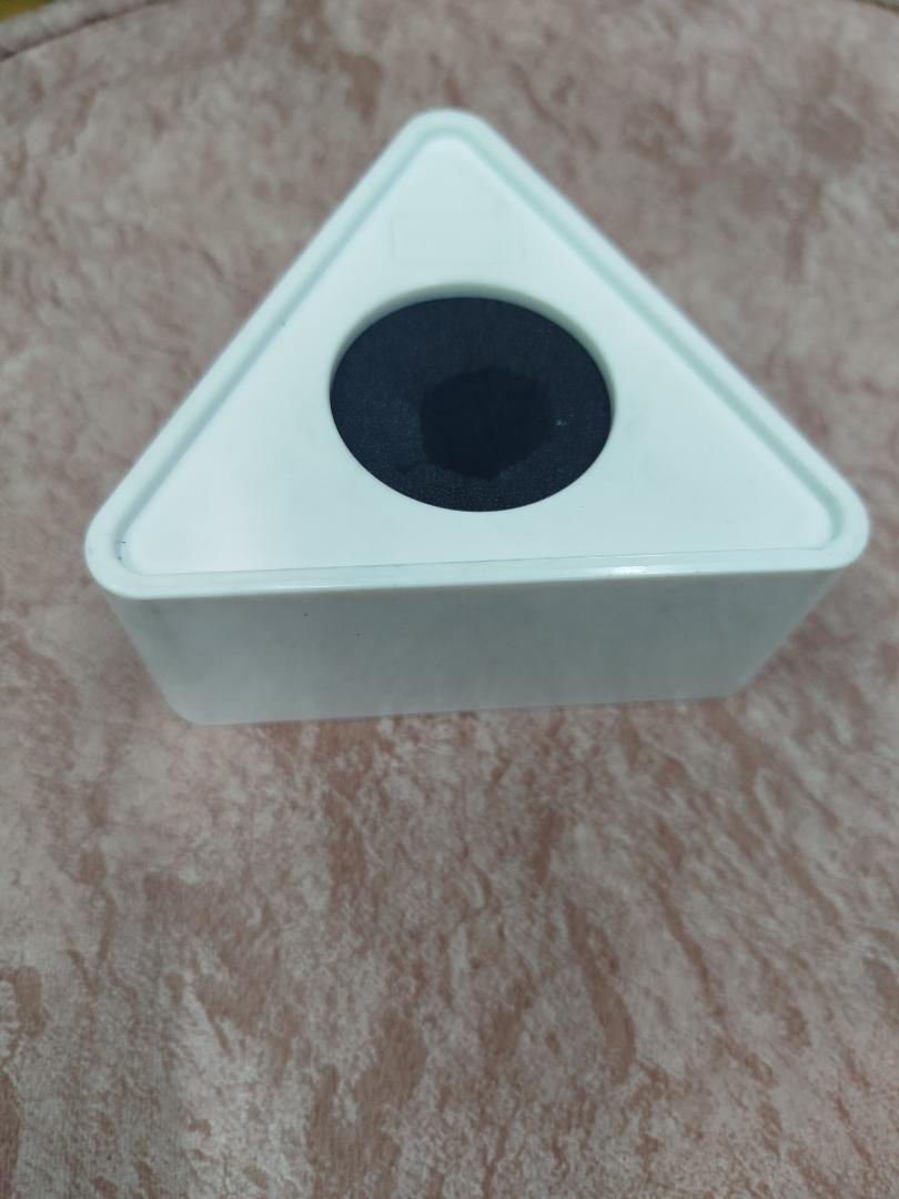 Triangular Microphone Flag