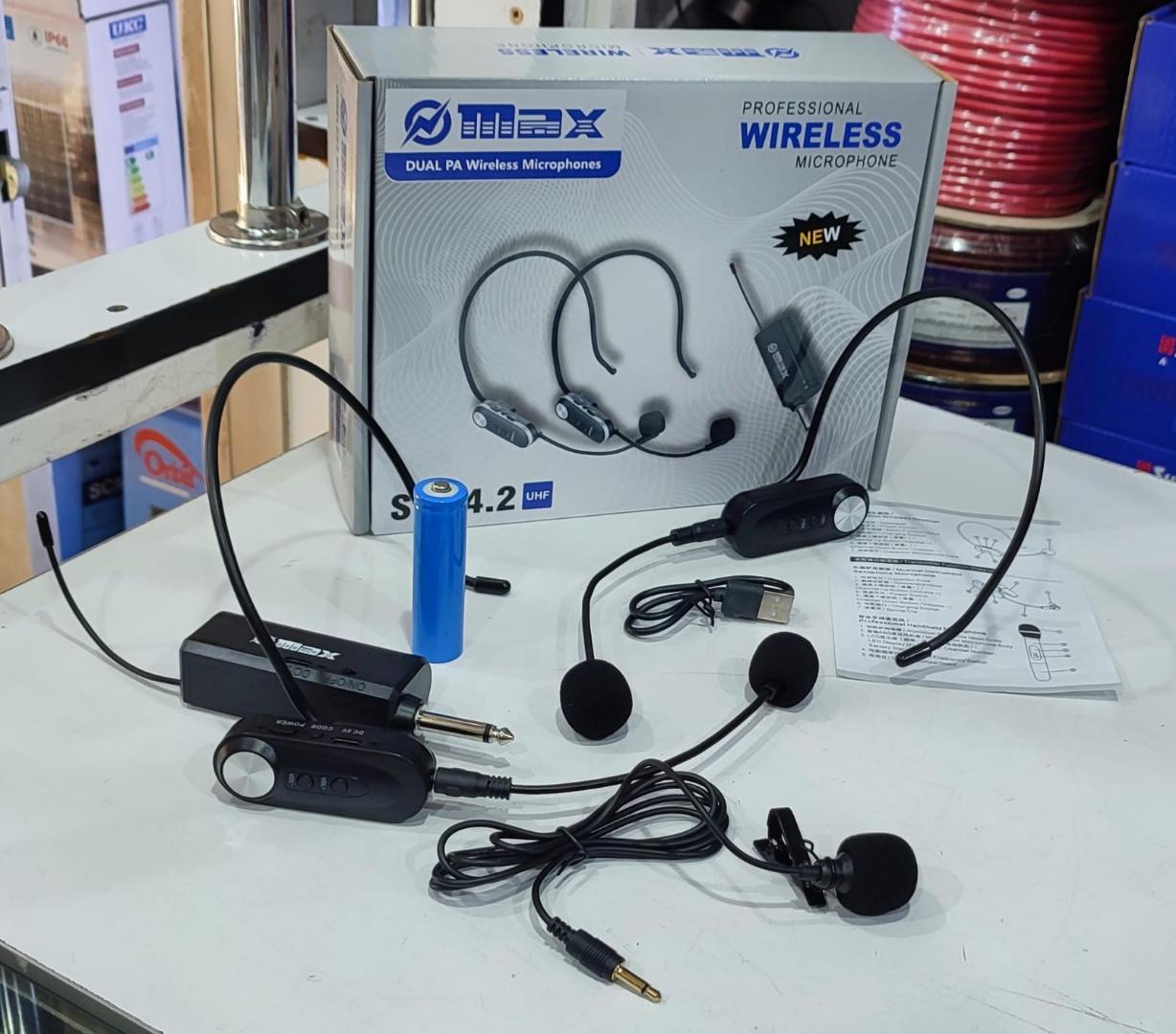 MAX SM-4.2 UHF wireless Headphones Microphones (3in1)