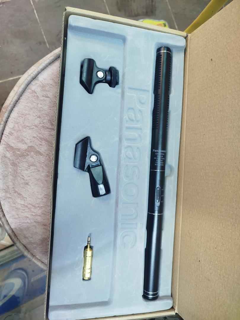 Panasonic super Uni-Directional condenser Boom microphone (for camera)