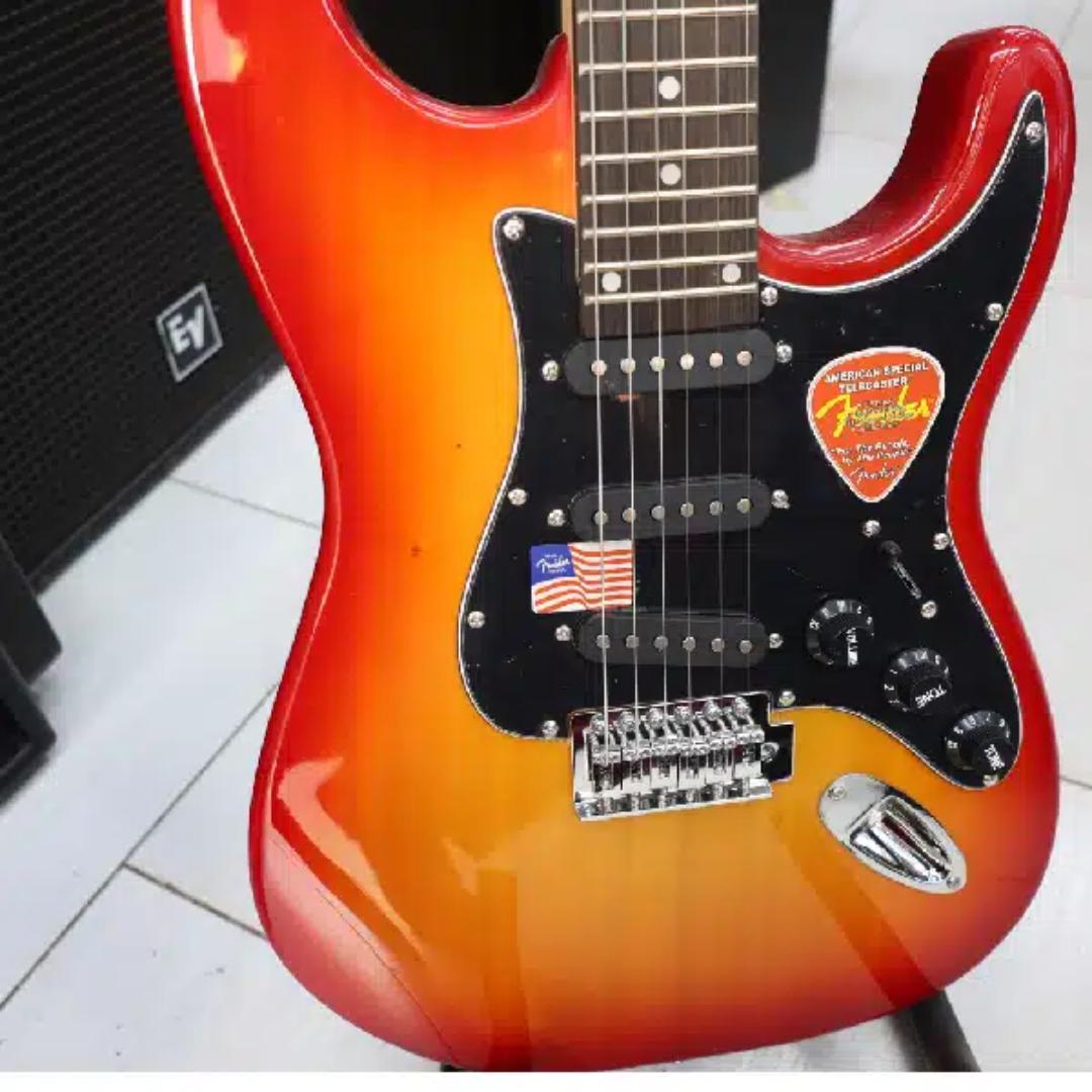 Fender Stracoster Solo Guitar + guitar bag + Cable and Strap