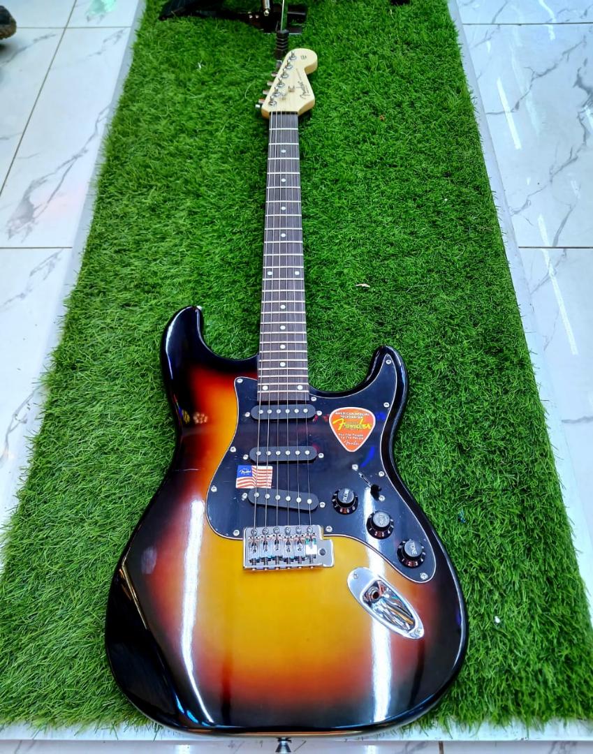 Fender Stracoster Solo Guitar + guitar bag + Cable and Strap