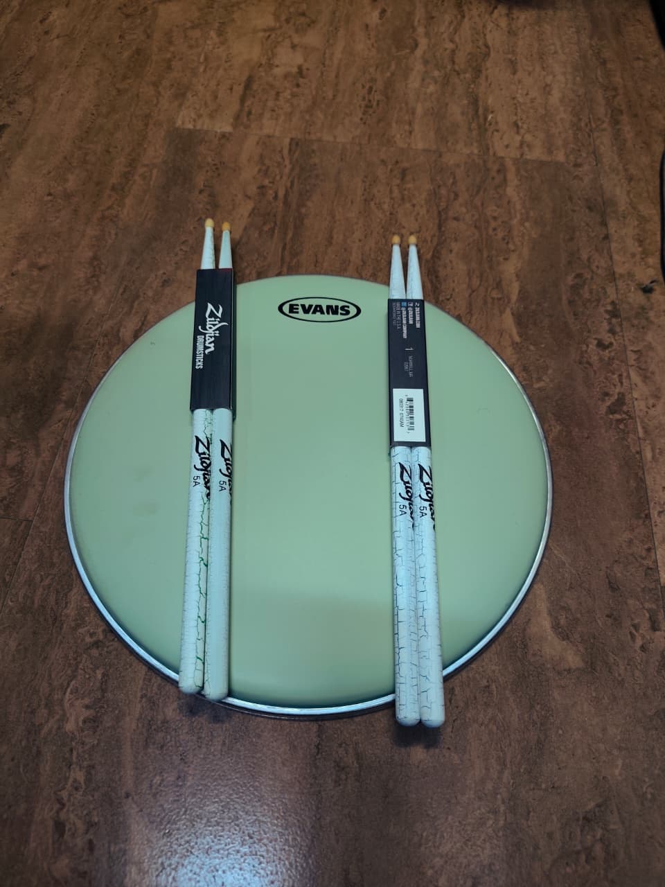 Proffessional Zildjian Drum sticks (5A- 1 pair) for the best drumist