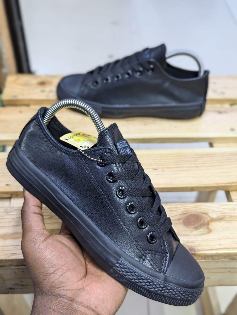 High Quality Classic Leather Rubbers for both Men/ Women all Sizes Rubber Shoes very Cute wipe and go all Colours all weather wearing Shoes.