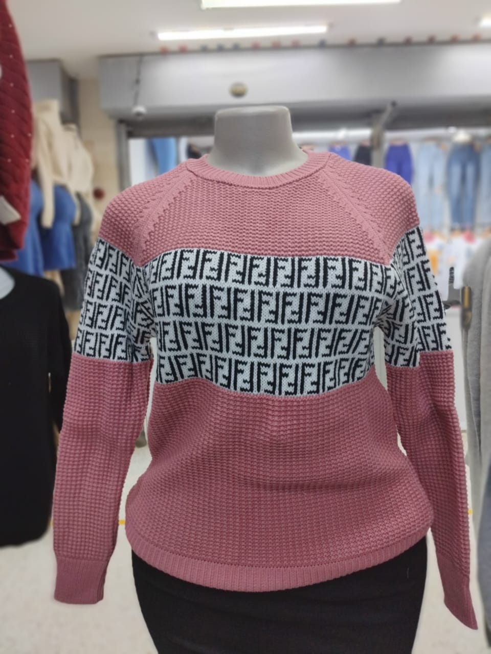 LADIES BEST QUALITY SWEATERS FASHIONABLE AND STYLISH FOR ALL SEASONS FREE SIZE.