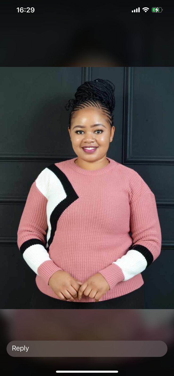 LADIES BEST QUALITY SWEATERS FASHIONABLE AND STYLISH FOR ALL SEASONS FREE SIZE.