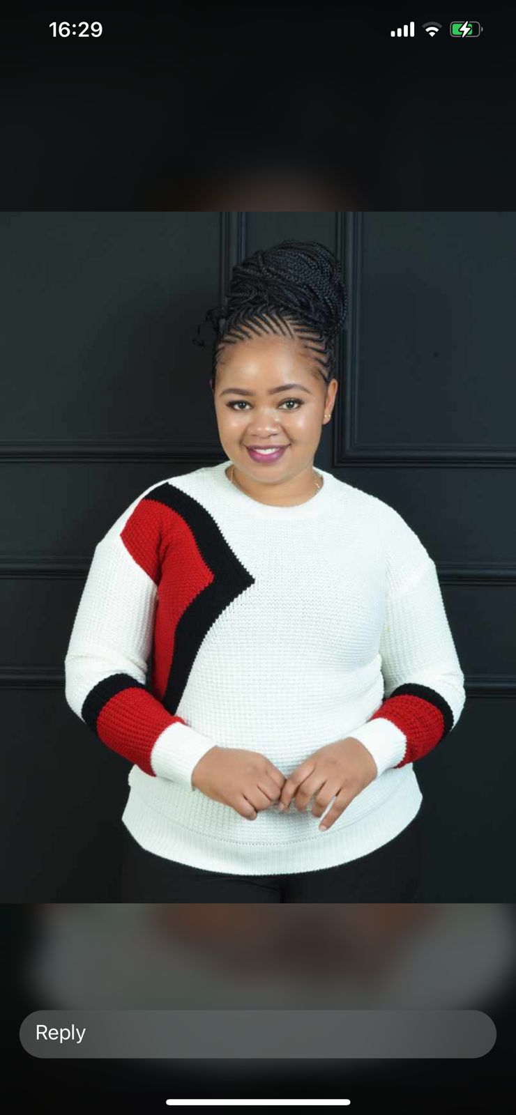 LADIES BEST QUALITY SWEATERS FASHIONABLE AND STYLISH FOR ALL SEASONS FREE SIZE.