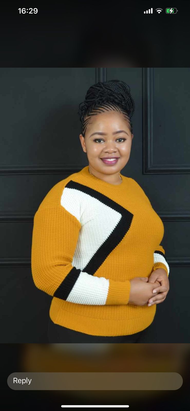 LADIES BEST QUALITY SWEATERS FASHIONABLE AND STYLISH FOR ALL SEASONS FREE SIZE.