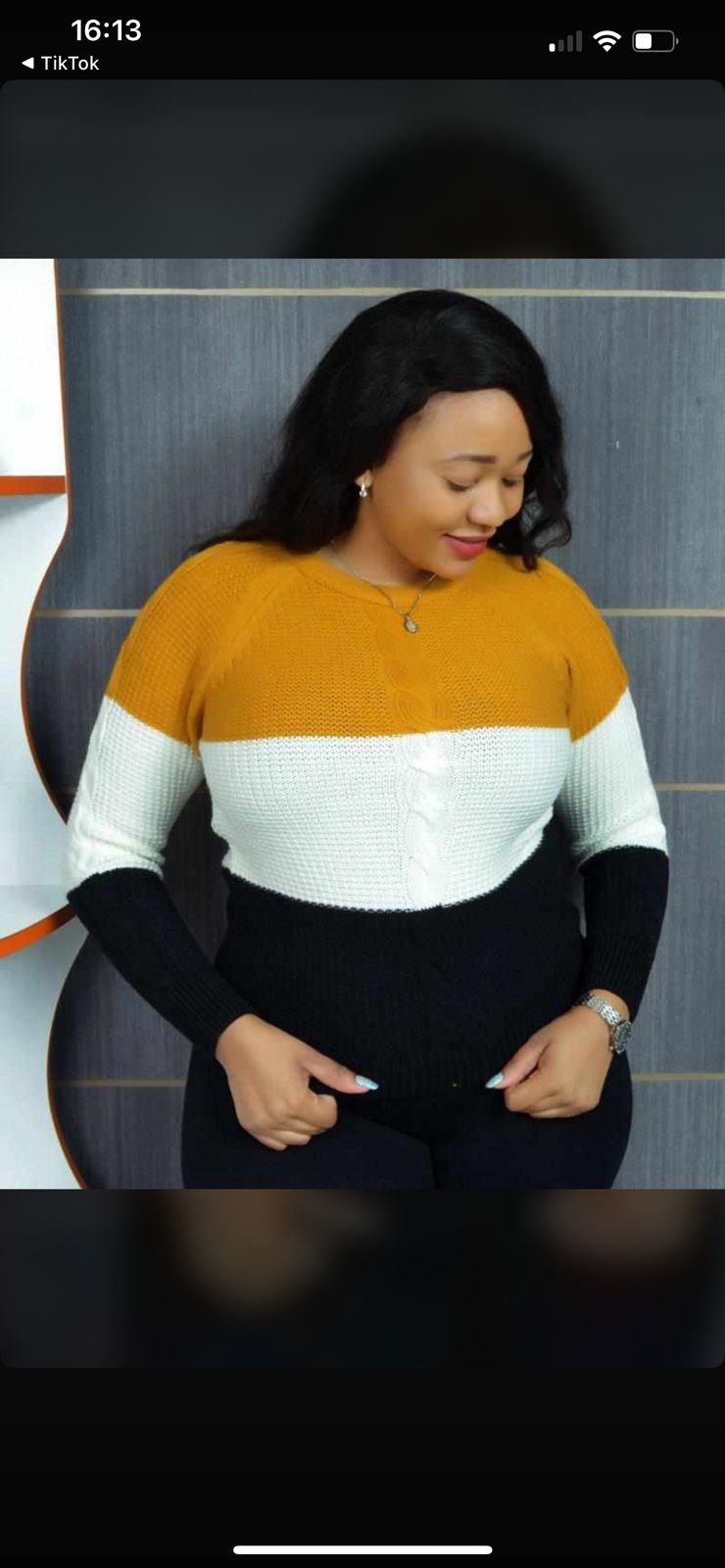 LADIES /WOMEN TEENS BEAUTIFUL ROUND NECK FREE SIZE SWEATERS FOR ALL SEASONS EASY TO CLEAN AND DRY LIGHT UP YOUR WEEKEND WITH OUR SWEATERS