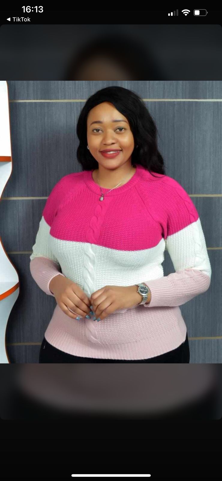LADIES /WOMEN TEENS BEAUTIFUL ROUND NECK FREE SIZE SWEATERS FOR ALL SEASONS EASY TO CLEAN AND DRY LIGHT UP YOUR WEEKEND WITH OUR SWEATERS