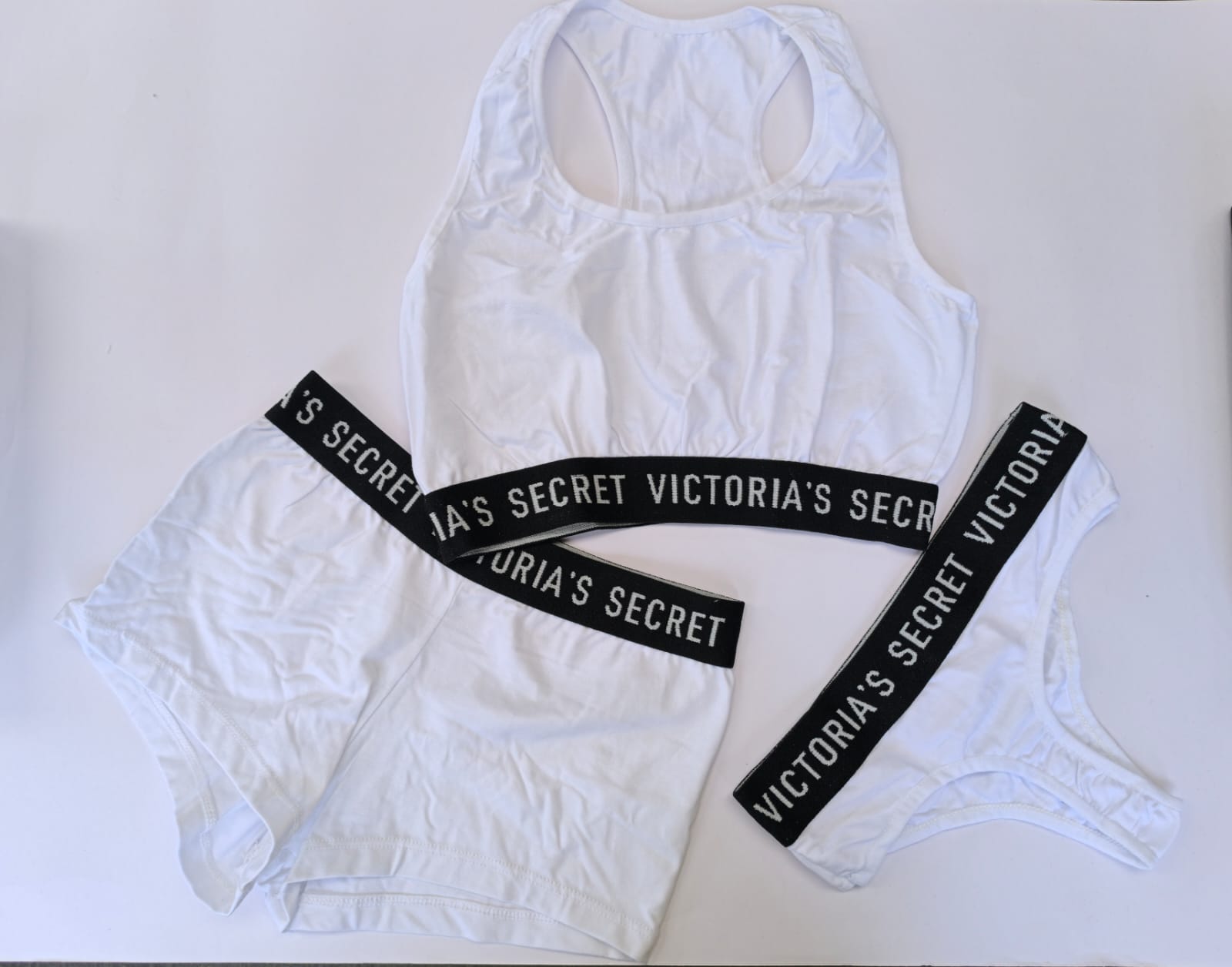 LADIES/WOMEN/GIRLS 3 PC SET OF INDOOR SHORTS AND BRALLET / GYM WEAR /BEDROOM OUTFIT