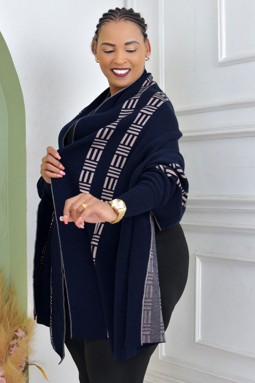 LADIES/WOMEN QUALITY BEAUTIFUL PONCHOS/ SHAWLS, WARM CLASSY OUTFIT FOR ALL SEASONS. GRAB YOURS WHILE STOCK LASTS. FREE SIZE