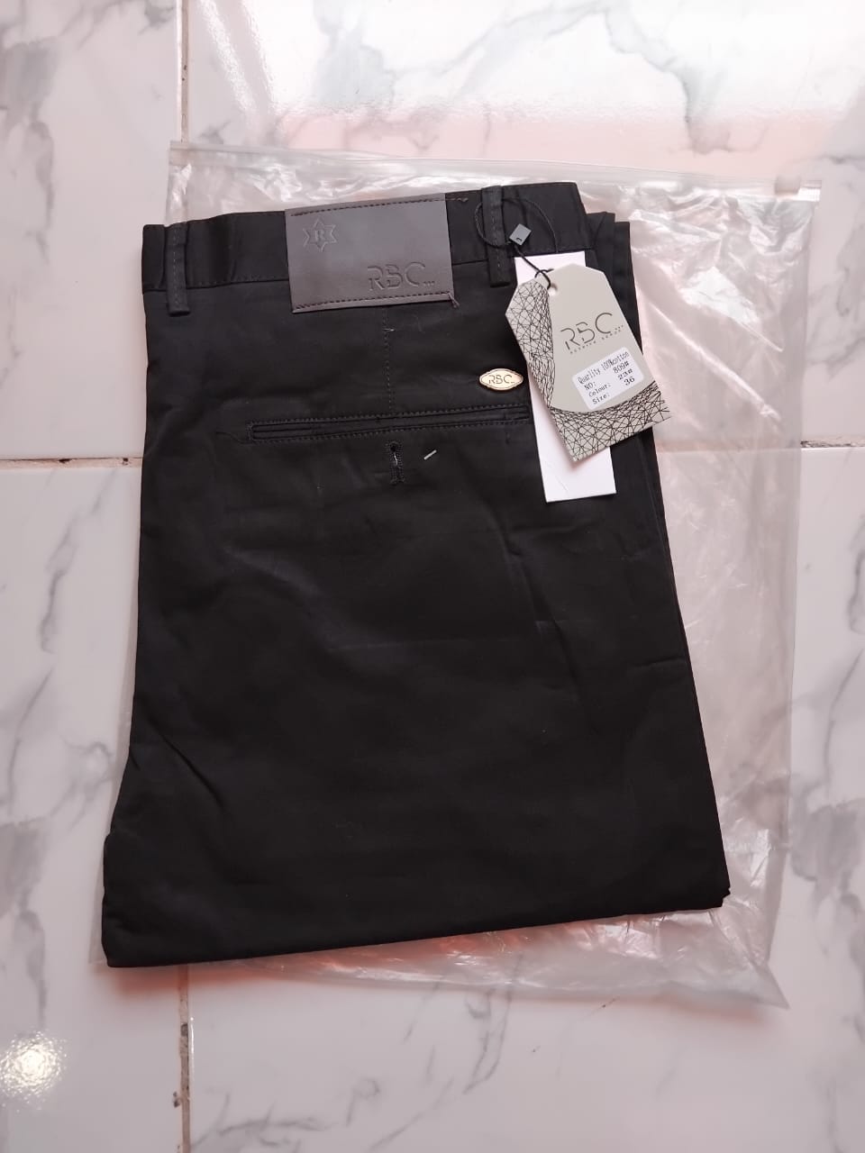 MEN BEST QUALITY SOFT KHAKI TROUSERS , SMART CASUAL PANTS  FOR WORK AND OTHER FUNCTIONS .