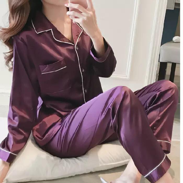 2PC LADIES/ TEENS BEAUTIFUL PAJAMA SETS /NIGHT DRESS/ NIGHTGOWNS/ TROUSER AND SHIRT/TOP FOR YOUR SLEEP SMOOTH AND WARM NIGHT CLOTHES.