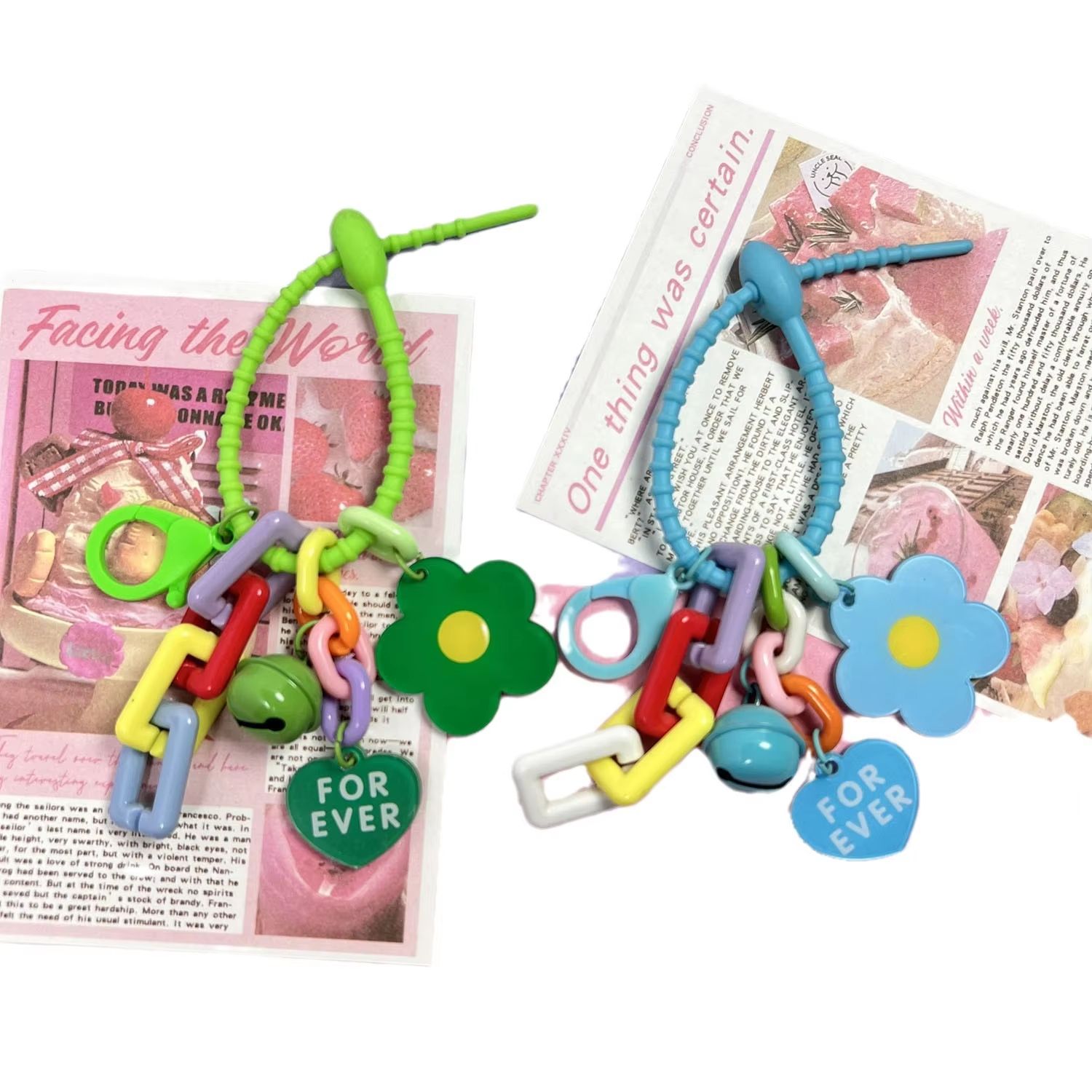 Creative Candy Color Flower Heart Pendant Keychain Cute Little Flower Key Ring Bag Pendant Accessories