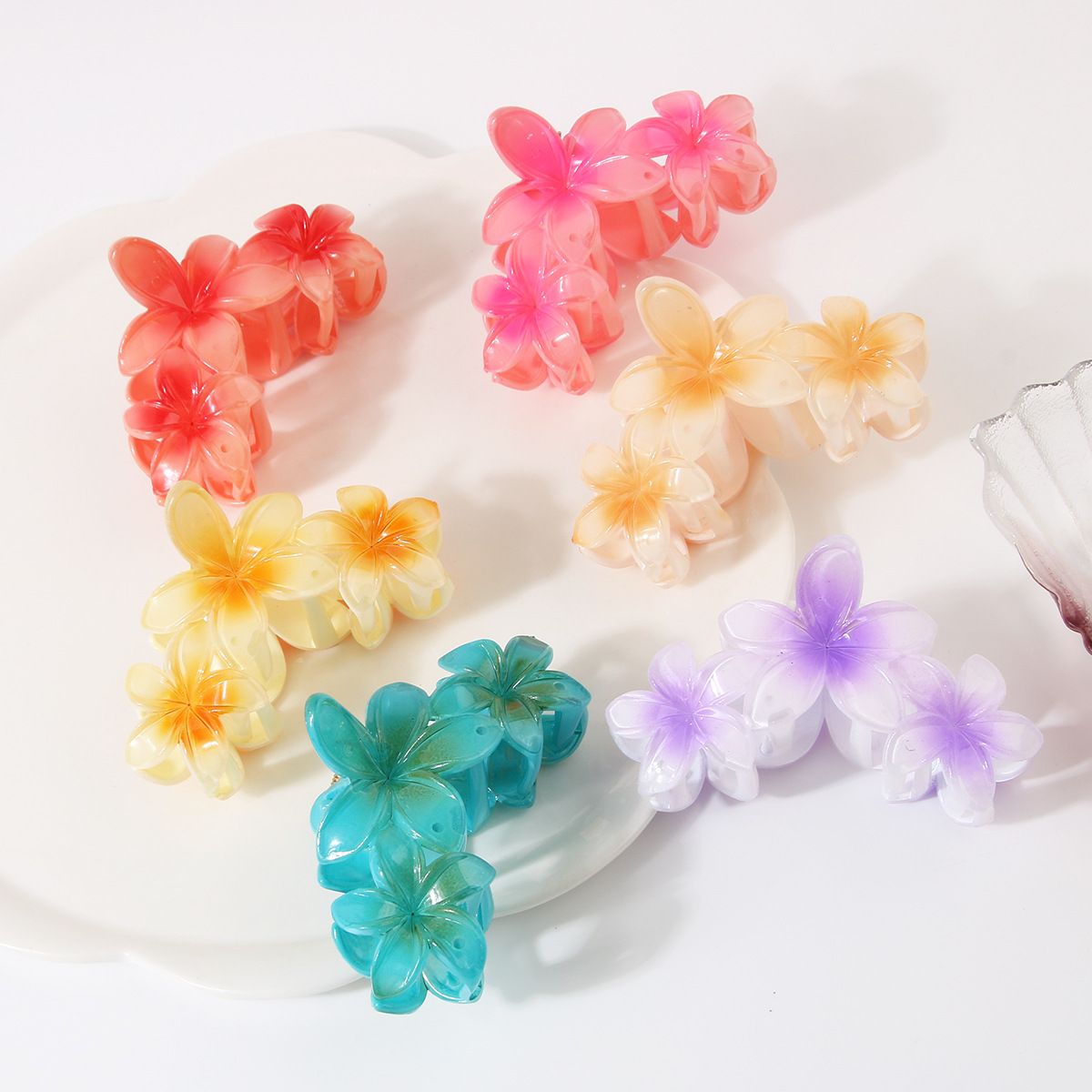 1pcs Candy colors large Flower Hair Clip for Women Elegant Temperament Shark Clip Fashionable Girl Hair claw