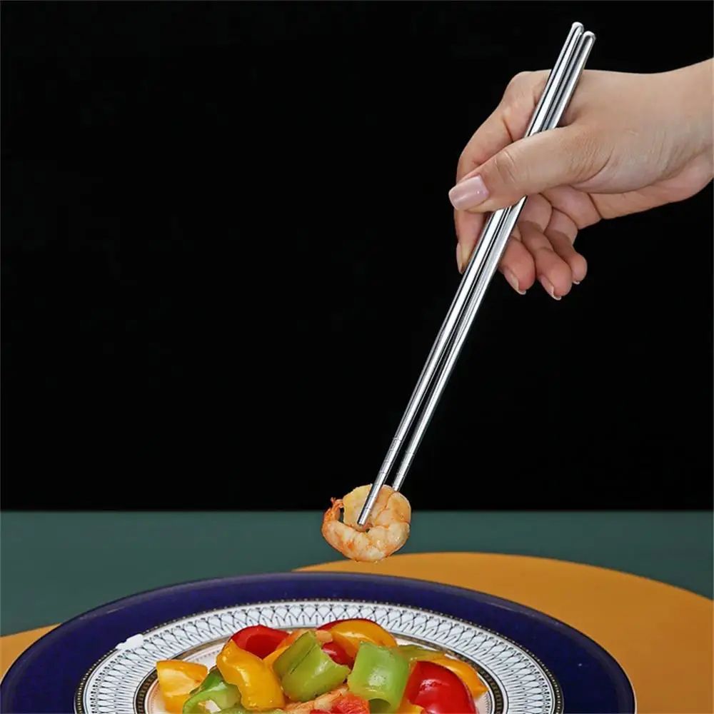 1/2/5 pairs of Chinese chopsticks, anti-slip sushi chopsticks, Korean and Japanese food metal rods, kitchenware sets