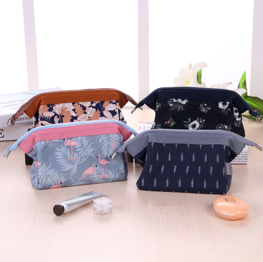 Toilet Bag Multi Functional Portable Large Capacity Travel Bag Cosmetics Storage Bag Makeup Bag