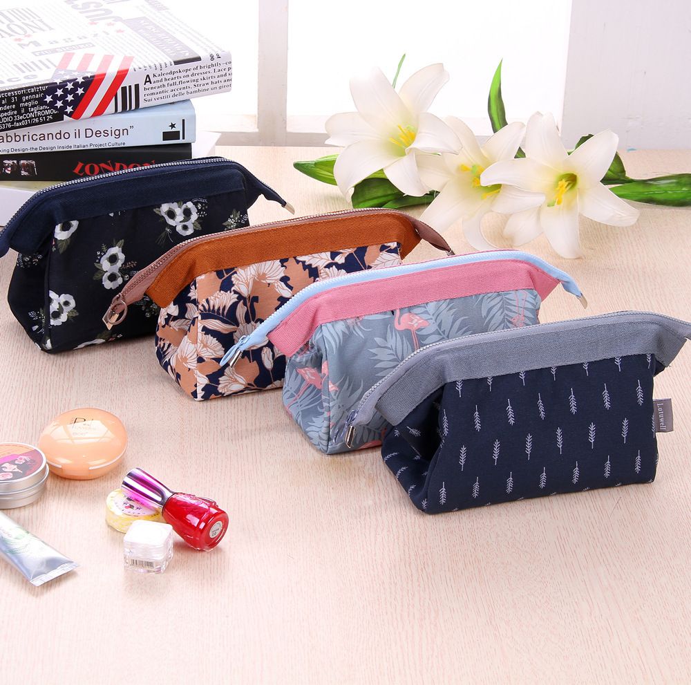 Toilet Bag Multi Functional Portable Large Capacity Travel Bag Cosmetics Storage Bag Makeup Bag