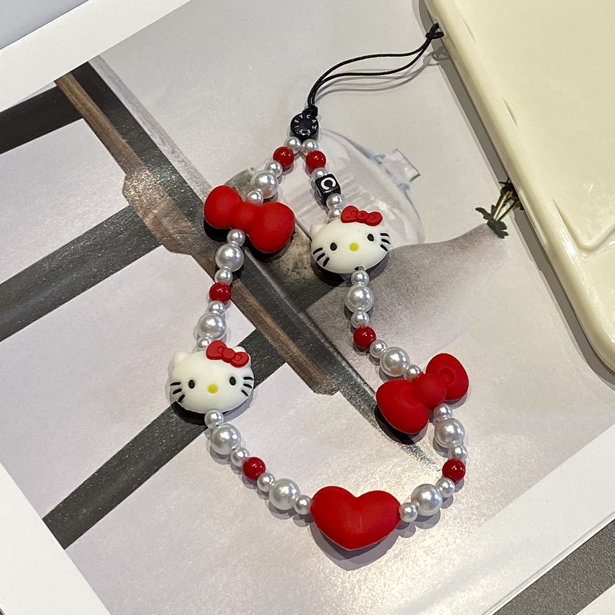 The cute and fun red phone  charms can be used as a hanging chain for keys, cameras, bags, etc.
