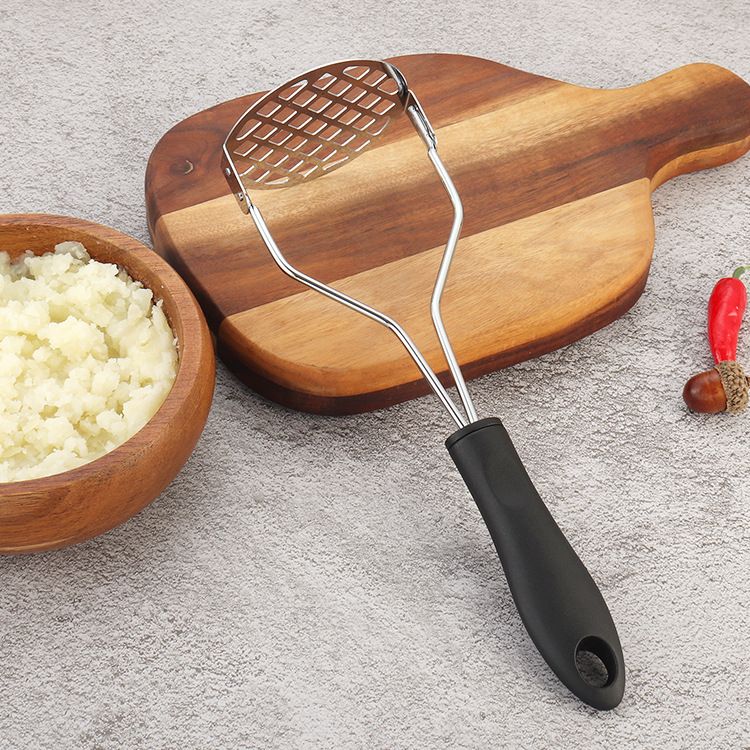 Potato Masher Stainless Steel Hand Plate Food Masher Kitchen Tool for Avocado, Bean, Vegetable Black