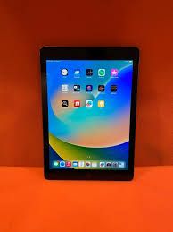 Apple iPad (5thGEneration) Wi-Fi, 128GB - Space Gray