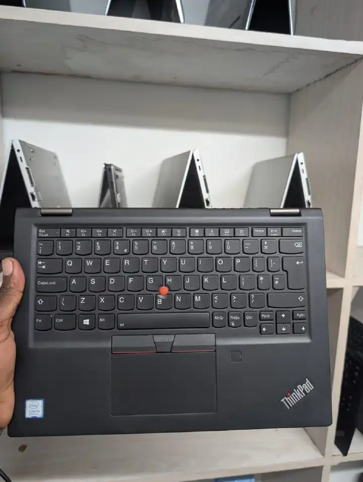 Lenovo ThinkPad X390 Yoga – Intel Core i5 8th Gen, 8GB RAM, 256GB SSD, 13.3" Full HD Touchscreen, x360 Convertible, Windows 11 Pro with MS Office 2021, Premium Business Laptop