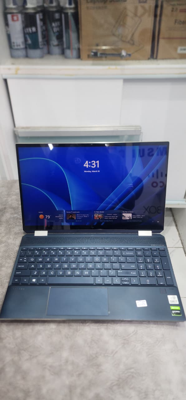 HP Spectre x360 15-bl Convertible – Intel Core i7 8th Gen, 16GB RAM, 512GB SSD, 15.6" Full HD Touchscreen, 2GB NVIDIA Graphics, Premium 2-in-1 Laptop (Brown)