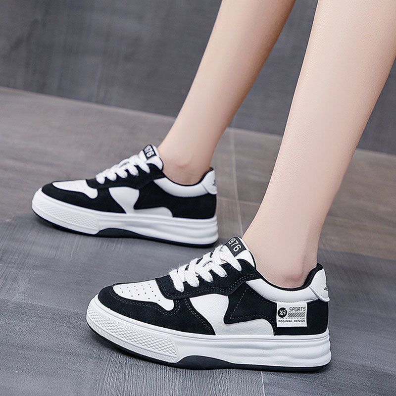 2025 Trendy Women's Black Breathable PU and Canvas Sneakers  Insta Fashion Ladies shoes