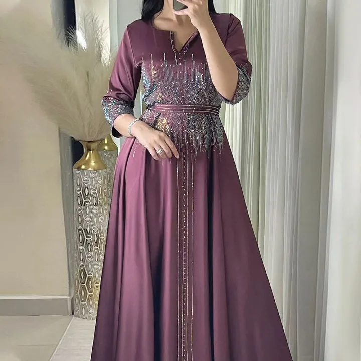 Middle Eastern Muslim Dress Elegant Muslim Abaya Dresses Hot Diamond Evening Long Robe Jalabiya EID Arab Islamic Clothing Dresses