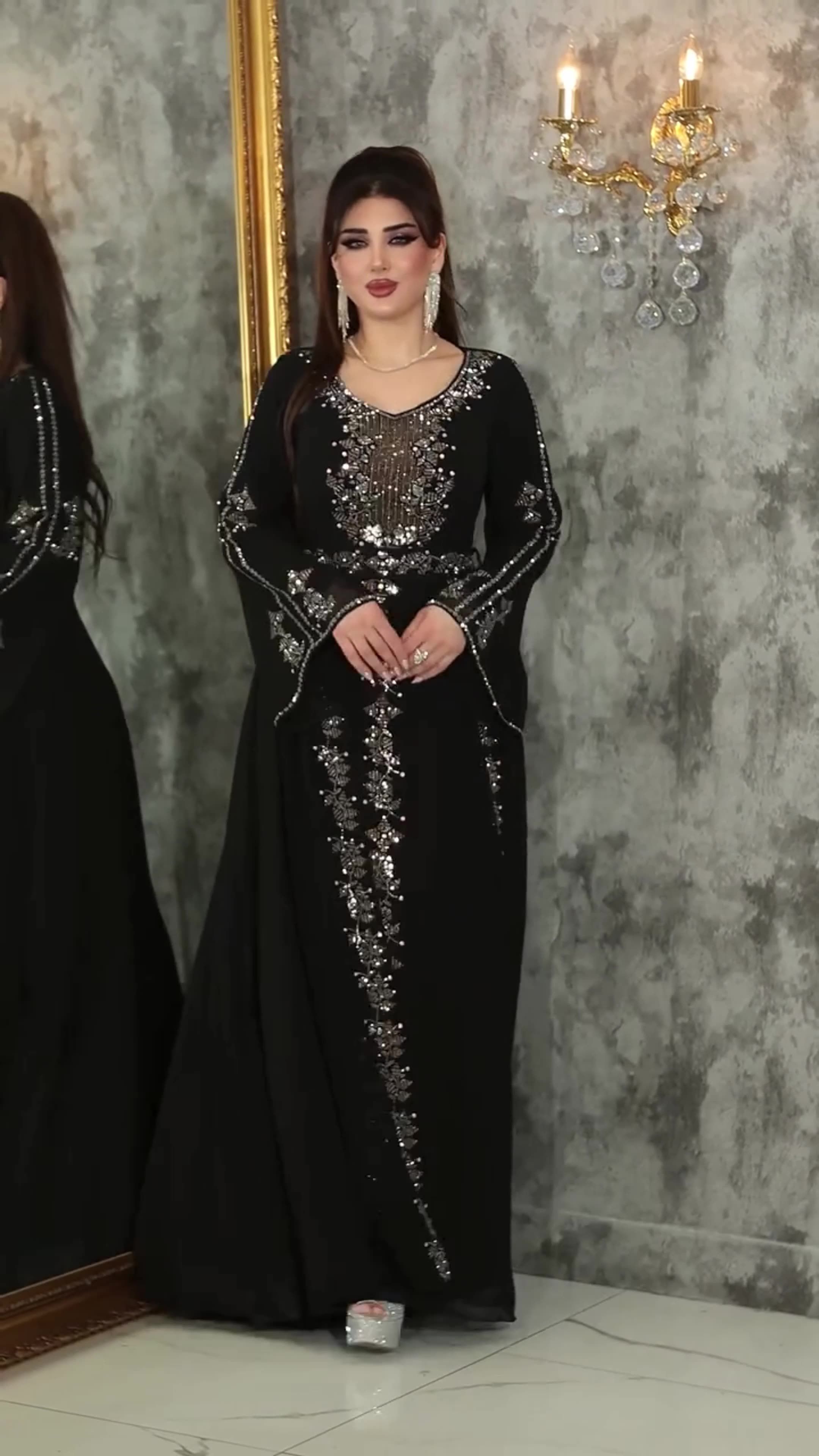 SongYi New Fashion Black Abaya Exquisite Beaded Muslim Women Dress Middle East Women's Clothing Robe Dresses