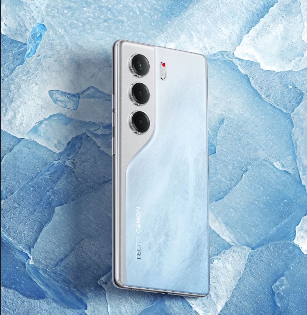 [New Arrival] Tecno Camon 40 128GB ROM+8GB RAM 6.78' 120Hz AMOLED Display Panda King Glass Protection 50MP+32MP Camera MTK Helio G100 Ultimate IP66 Dust/Water Resistant 5200mAh Battery Smart Phone