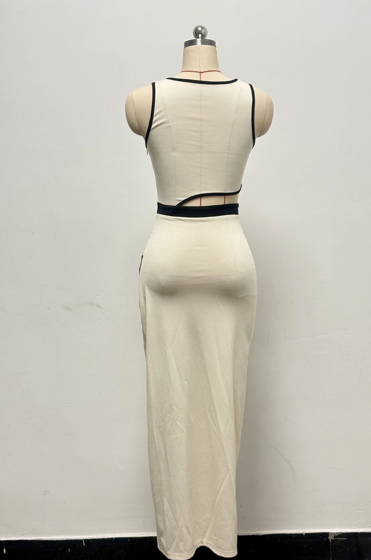 New spring and summer European and American fashion temperament U-neck split bag hip exposed waist slimming patchwork women's dress flowing ornament desktop fountain crafts office flowing fountain