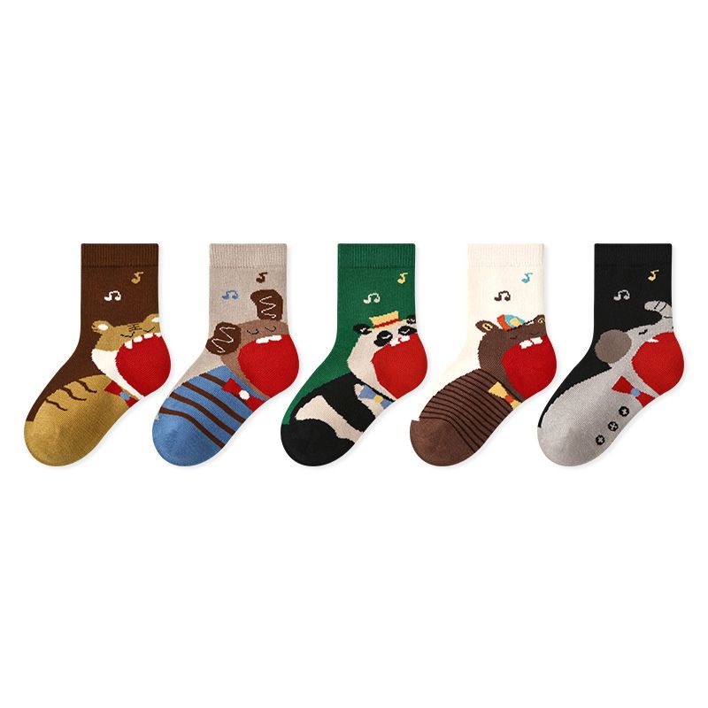 Children's socks, new style for autumn and winter, cartoon animal design, short socks, cotton, seamless, color-block, sports style, boys' socks (5 pairs)