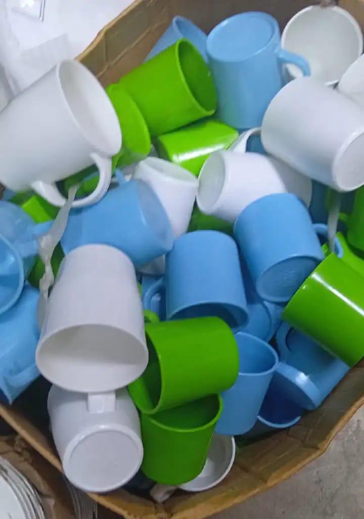 Melamine Mug Coffee Tea Cup - SET OF 6/SET OF 12. Melamine Mugs are ideal for hot and cold beverages. Resistant to scratches, chips, and fading, these mugs are lightweight.