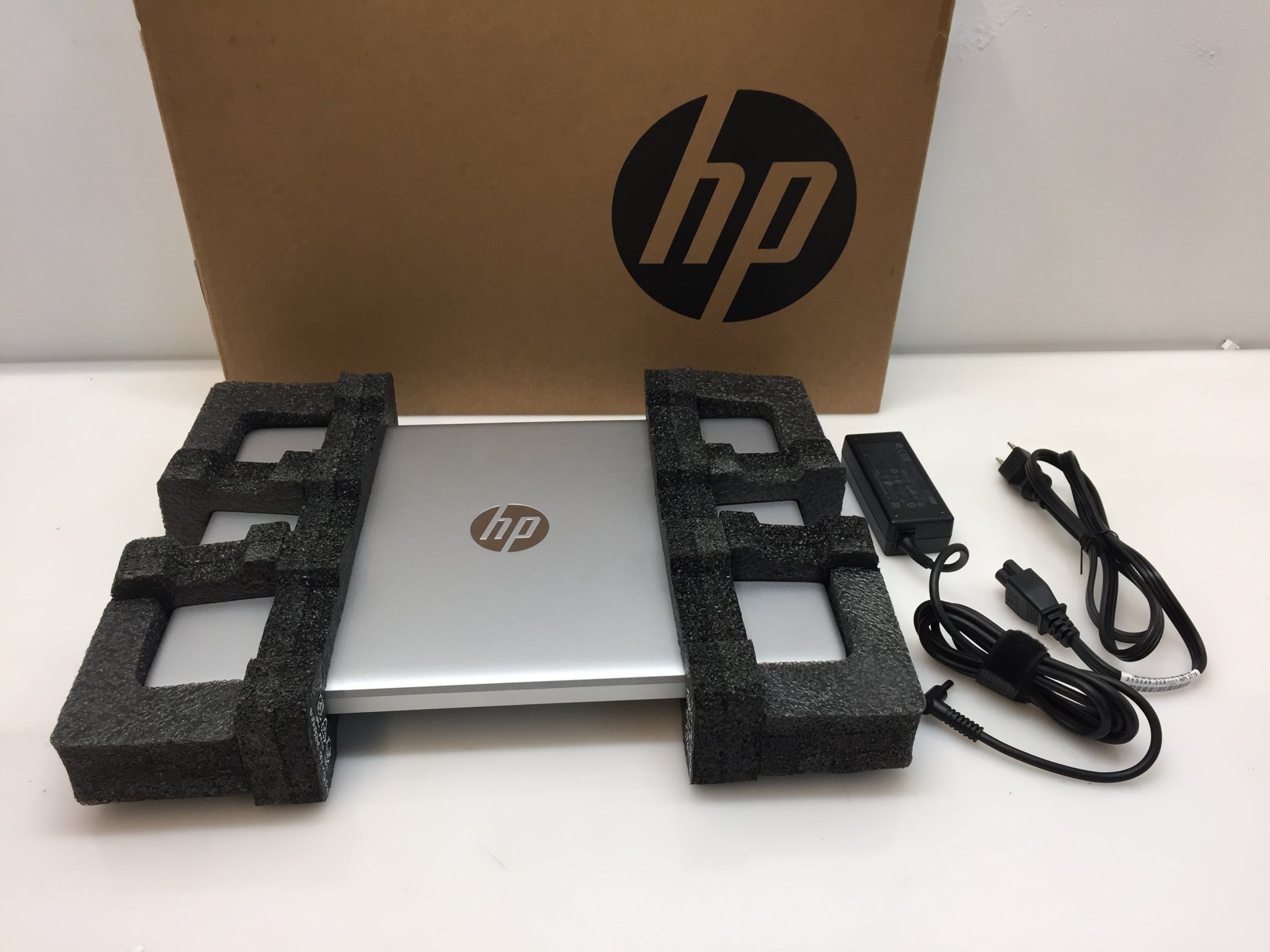Hp 14 amd silver