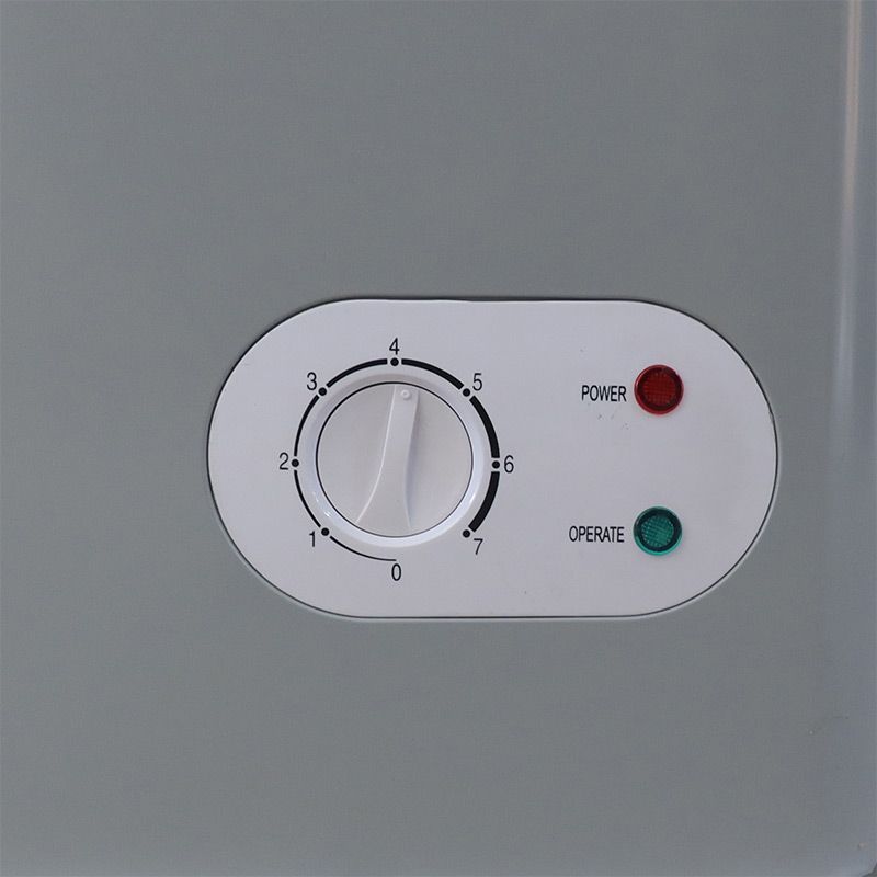 BJ’s 200L Single Door Chest Freezer MODEL 210L  With Lock and Keys