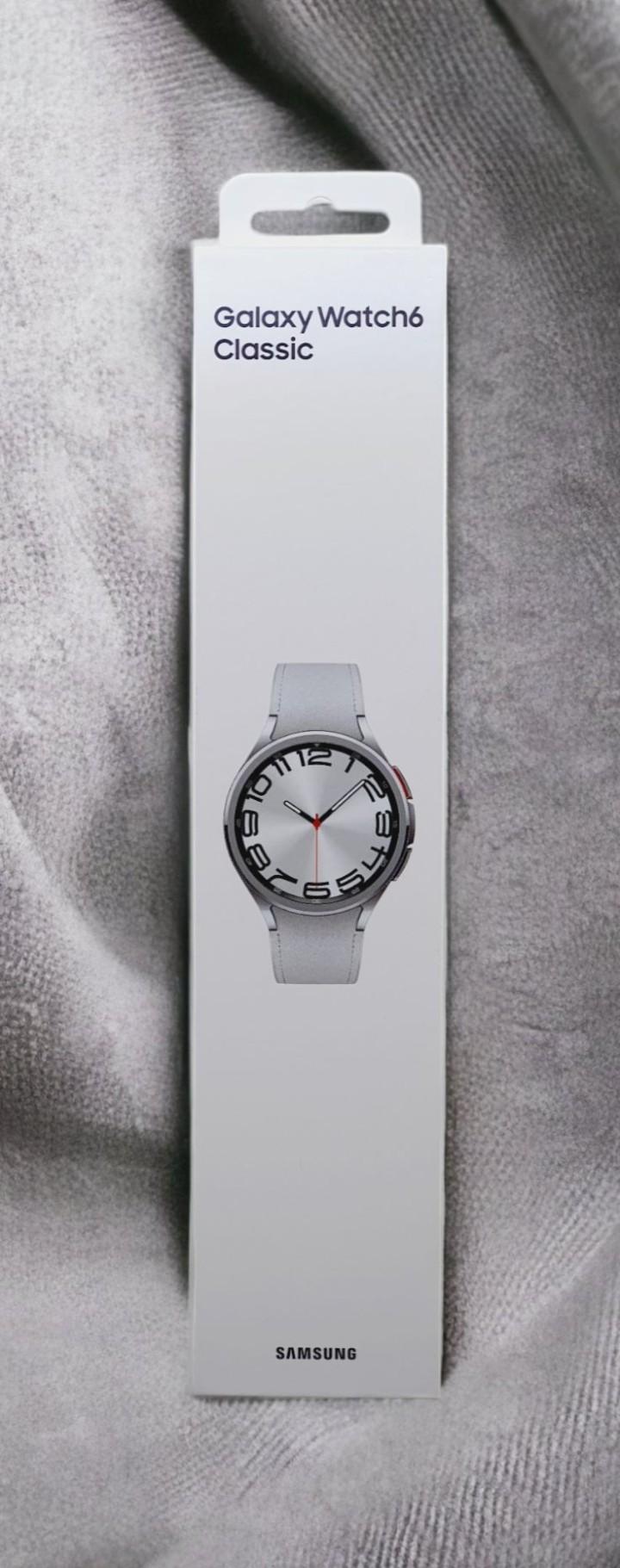 [Special Offer] Samsung Galaxy Watch 6 Classic 43mm 16GB ROM+2GB RAM Super AMOLED 425mAh Battery Exynos W930 Processor Android Wear OS 4 One UI Watch 5 1.5 inch Smart Watch