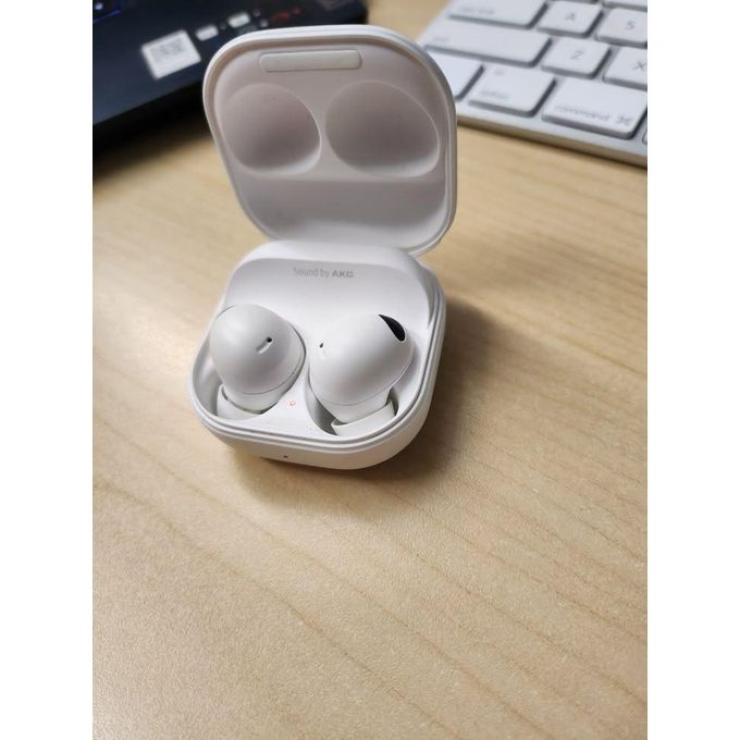Share this product

Samsung Galaxy Buds 2 Pro: Earbuds/ Bluetooth Active Noise Cancelling Wi

Samsung Galaxy Buds 2 Pro: Earbuds/ Earpods Bluetooth Active Noise Cancelling Wireless Earphone HiFi Sound