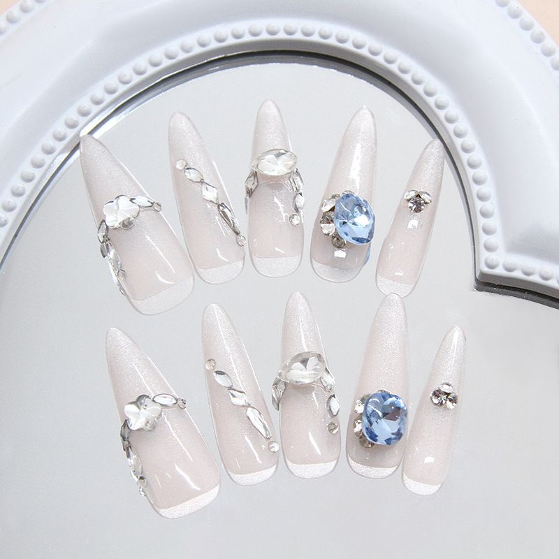 Handmade Long Sparkling Moonlight Cat Eye Blue Diamond Fashionable And Sweet Temperament Wearable And Detachable Nail Slices