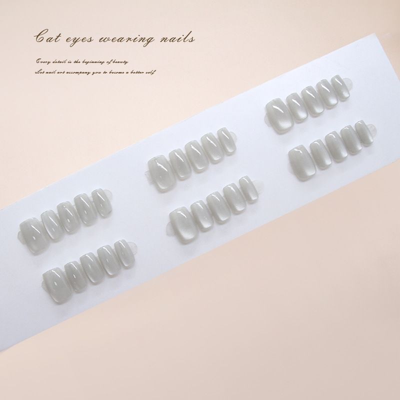 Handmade Short Gray White Moonlight Cat Eyes Fashionable And Simple Temperament Wearable And Detachable Nail Slices