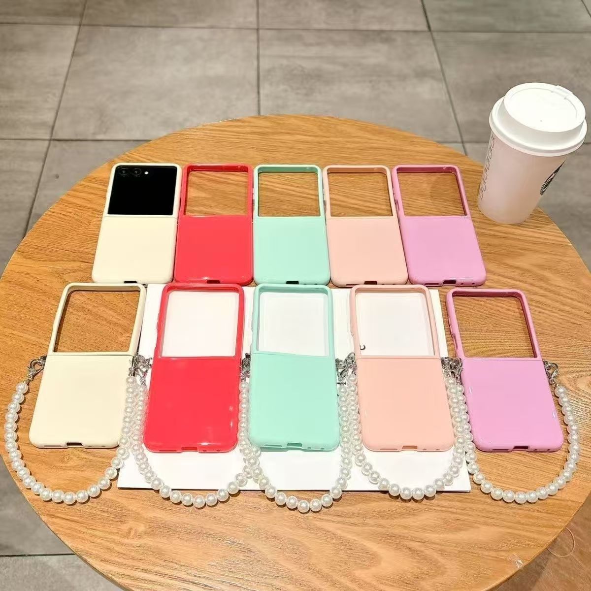 Suitable for Motorola Razr 50 Silicone Soft Case - Solid Colour Foldable Screen Phone Cover with Wrist Strap