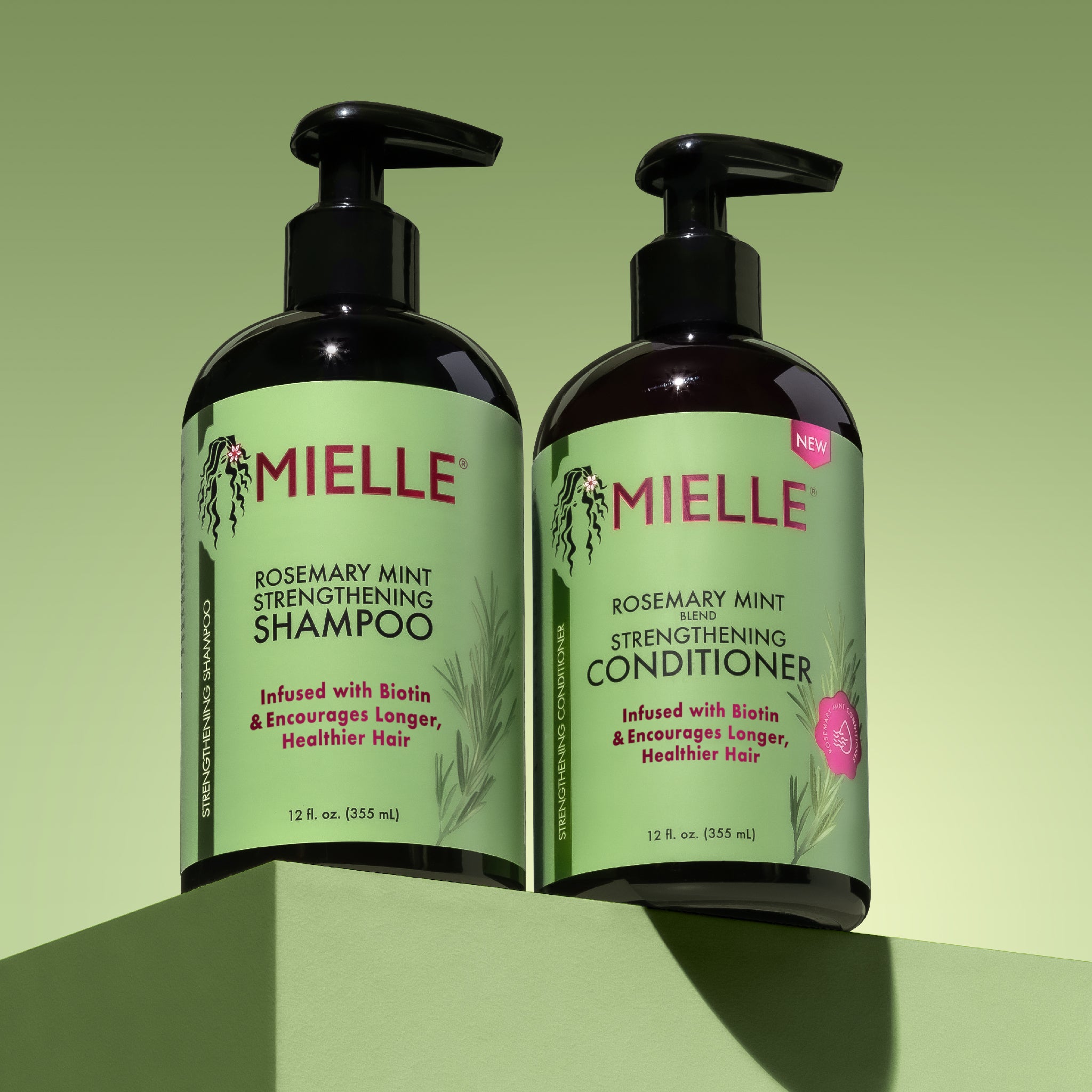 Mielle Organics Rosemary Mint Strengthening Shampoo, enriched with biotin, cleanses and helps strengthen brittle hair to promote hair growth   1 bottle 355ml